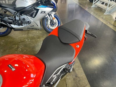 2026 Suzuki GSX 8R