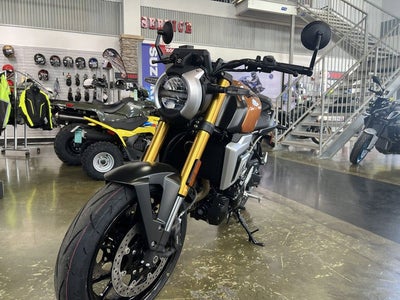 2026 Suzuki GSX-8T Base