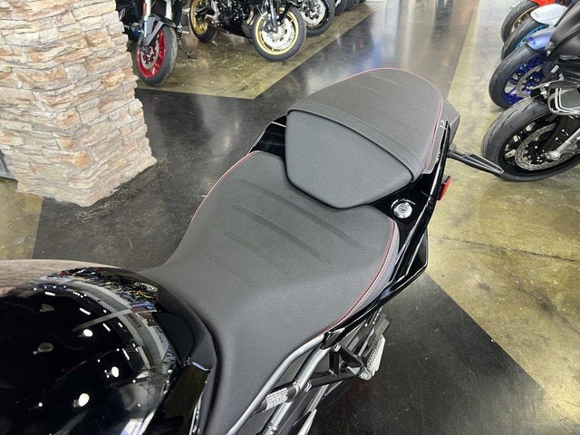 2026 Suzuki GSX-8TT Base