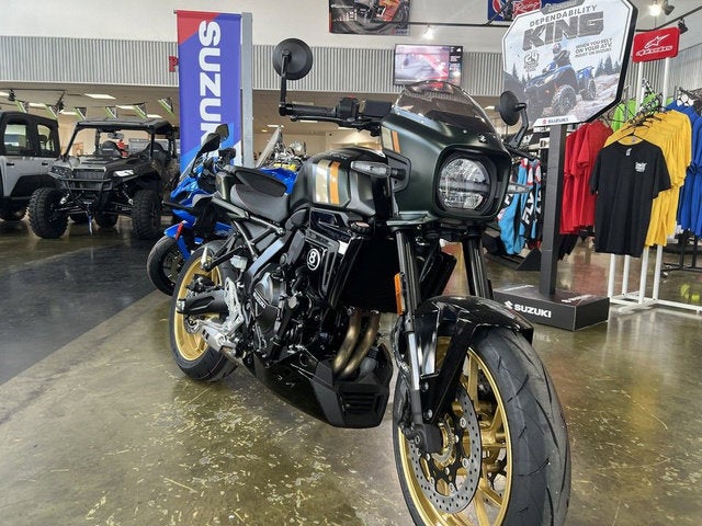 2026 Suzuki GSX-8TT Base