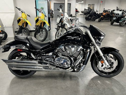 2025 Suzuki Boulevard M109R