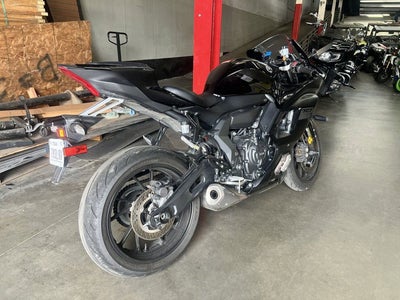 2025 Yamaha YZF R7