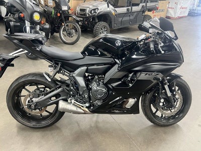 2025 Yamaha YZF R7