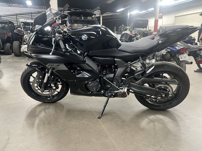 2025 Yamaha YZF R7