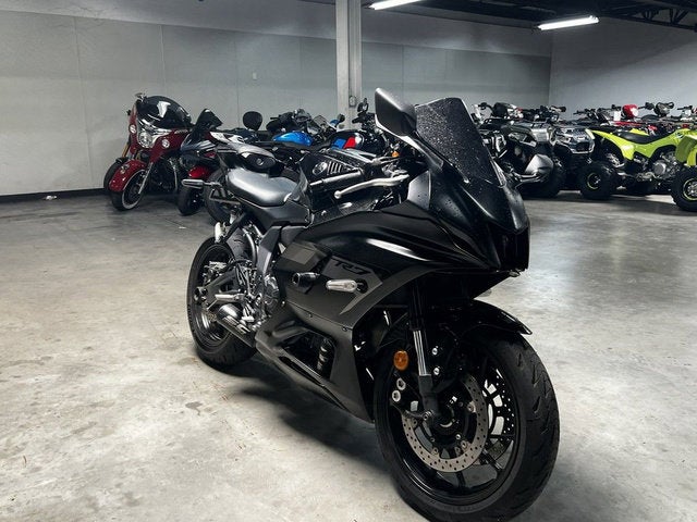 2025 Yamaha YZF R7