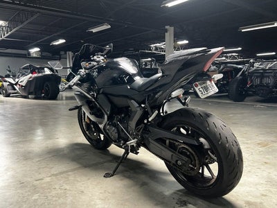 2025 Yamaha YZF R7