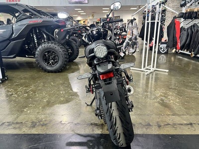 2026 Yamaha XSR700 Base