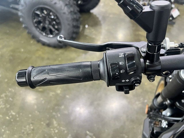 2026 Yamaha XSR700 Base
