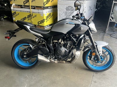 2025 Yamaha MT 07