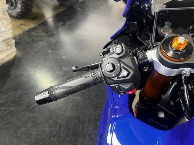 2026 Yamaha YZF-R7 Base