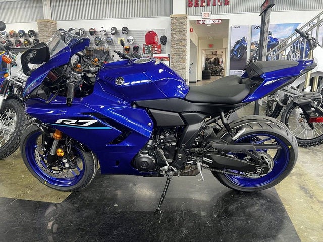2026 Yamaha YZF-R7 Base