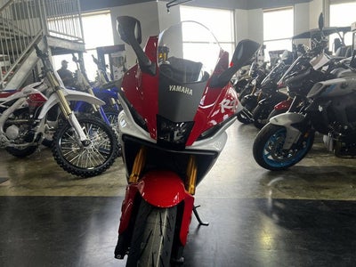 2026 Yamaha YZF-R7 70th Anniversary Edition Base