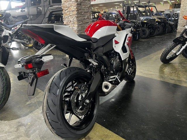 2026 Yamaha YZF-R7 70th Anniversary Edition Base