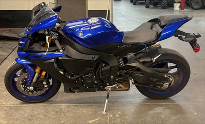 2019 Yamaha YZF R1
