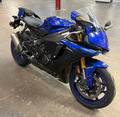 2019 Yamaha YZF R1