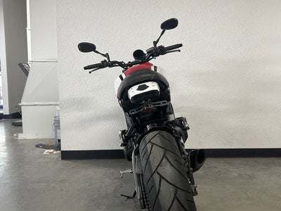 2020 Yamaha XSR900 Base