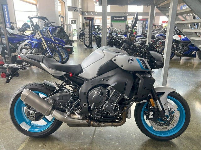 2025 Yamaha MT 10