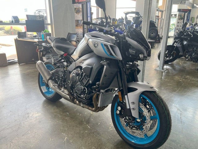 2025 Yamaha MT 10
