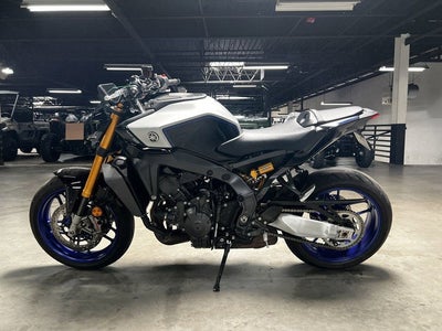 2025 Yamaha MT 09 SP
