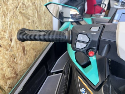 2026 Kawasaki Jet Ski Ultra 310 LX-S Base