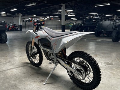2026 Kayo eC2i Base