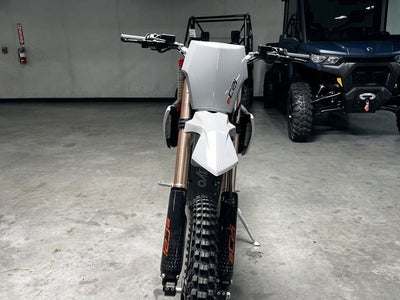 2026 Kayo eC2i Base