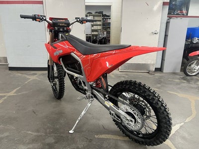 2026 Kayo eC2i Base