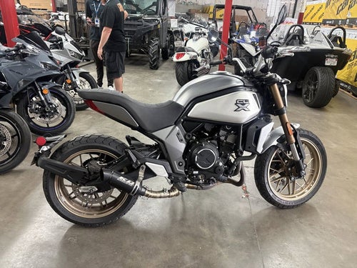 2022 CFMOTO 700CL-X Base