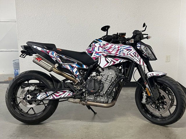 2024 KTM 790 DUKE Base