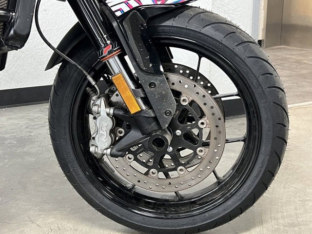 2024 KTM 790 DUKE Base