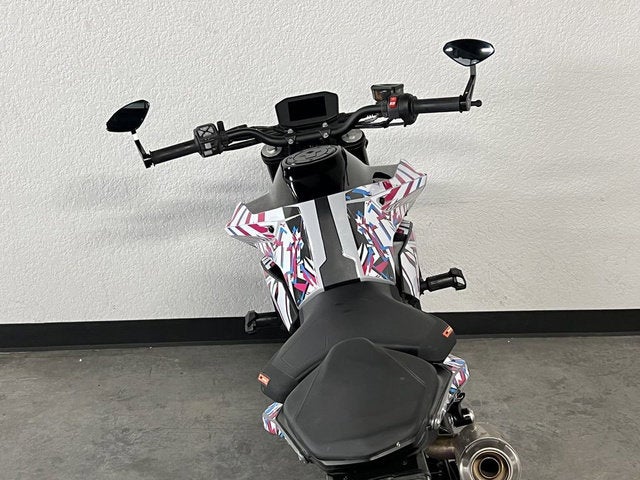 2024 KTM 790 DUKE Base