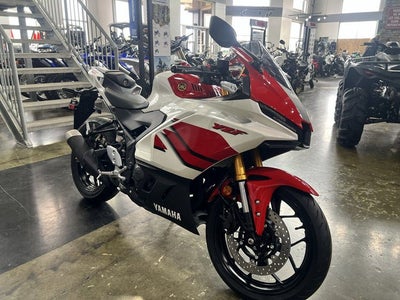 2026 Yamaha YZF-R3 70th Anniversary Edition R3