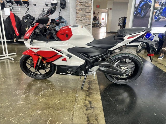 2026 Yamaha YZF-R3 70th Anniversary Edition R3
