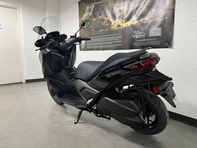 2026 Yamaha XMAX Base