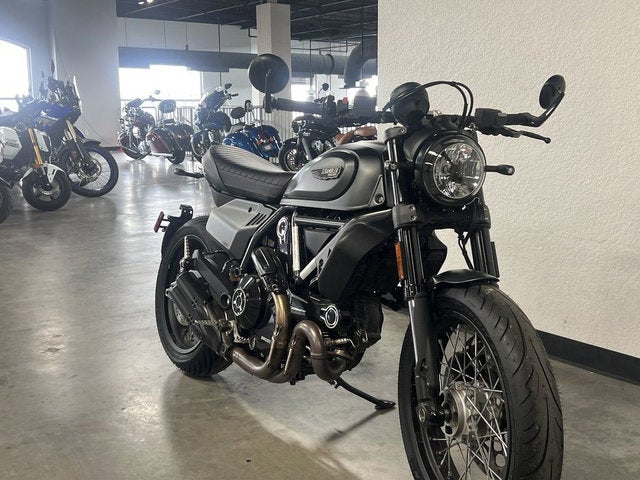 2021 DUCATI SCRAMBLER NIGHTSHIFT Base