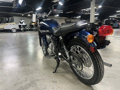 2025 Kawasaki W 230 ABS