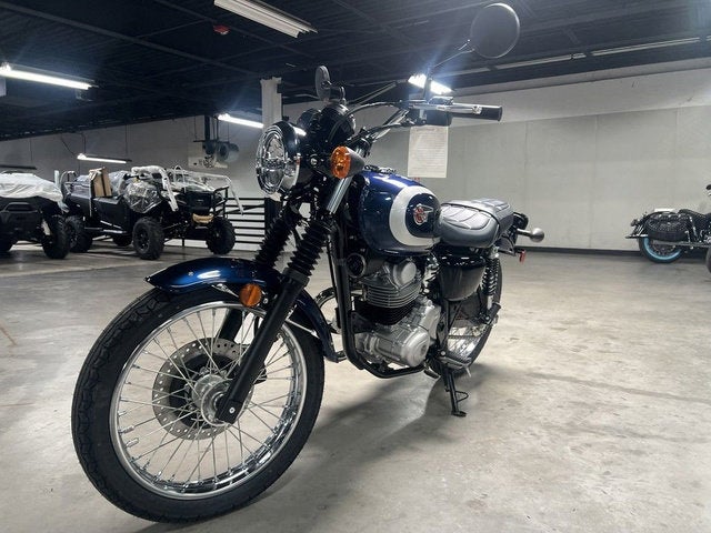 2025 Kawasaki W 230 ABS