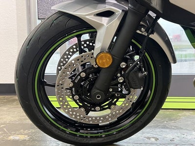 2024 Kawasaki Ninja 7 Hybrid ABS Base