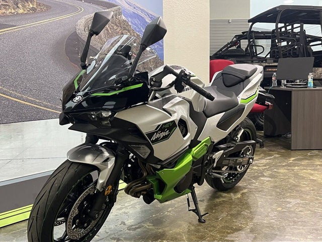 2024 Kawasaki Ninja 7 Hybrid ABS Base