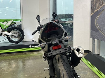 2024 Kawasaki Ninja 7 Hybrid ABS Base