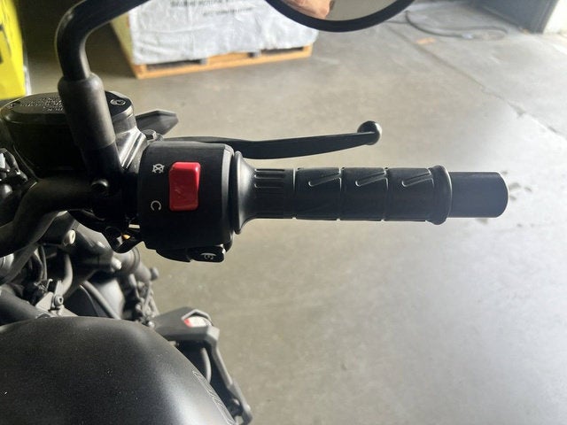 2025 Kawasaki Eliminator Base