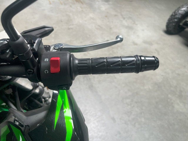 2025 Kawasaki Z650 ABS Base