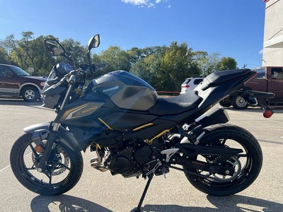 2026 Kawasaki Z500 ABS Base