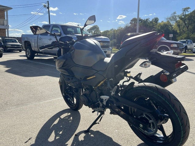 2026 Kawasaki Z500 ABS Base