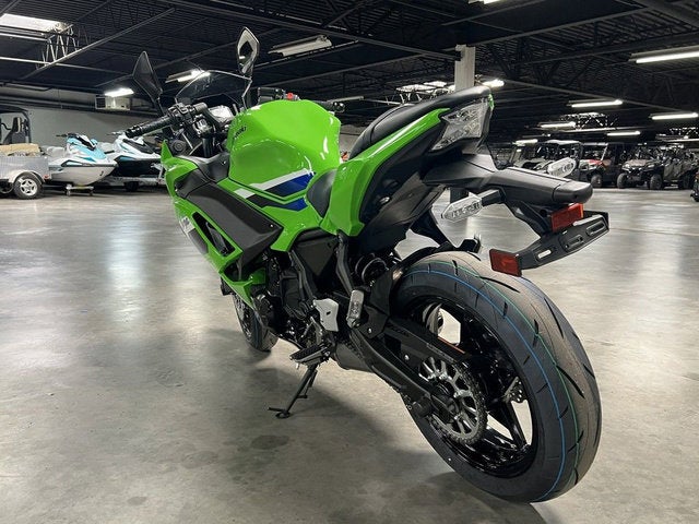 2026 Kawasaki Ninja 650 ABS Base