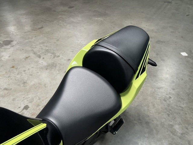 2026 Kawasaki Ninja 650 Base