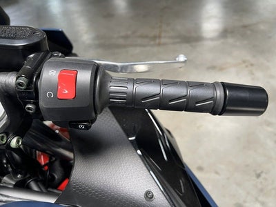 2026 Kawasaki Ninja 500 Base
