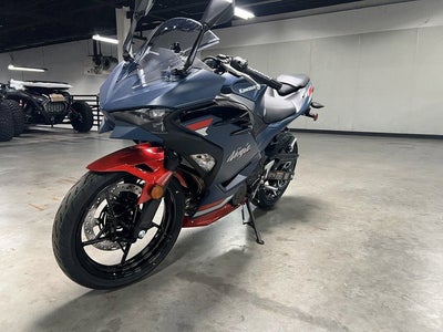 2026 Kawasaki Ninja 500 Base