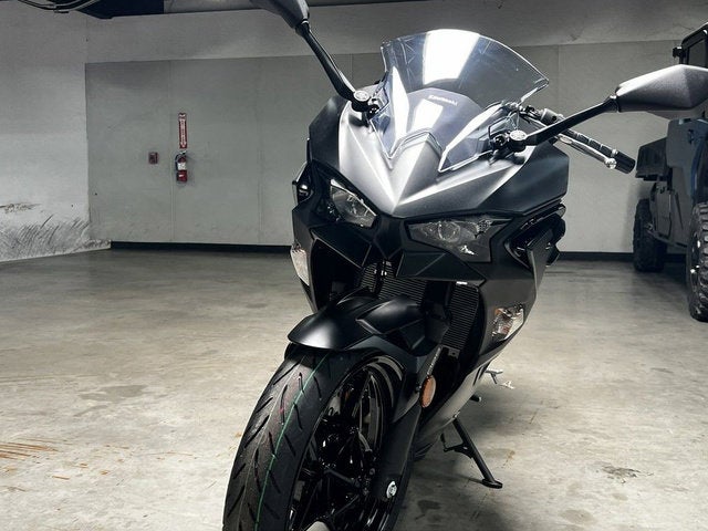 2026 Kawasaki Ninja 500 ABS Metallic Flat Spark Black Base