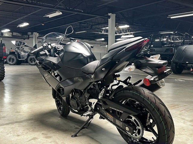 2026 Kawasaki Ninja 500 ABS Metallic Flat Spark Black Base